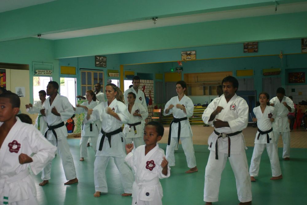 club karate 97440